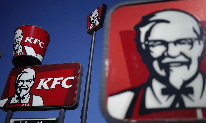 KFC là tên thương hiệu vừa ngắn gọn, dễ nhớ